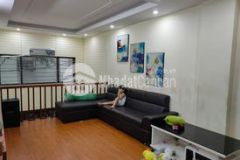 Bán nhà chính kinh, nhân chính, lô góc, 3 gác đua, mt khủng,giá 2.73tỷ.