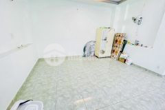 Hxh đỗ cửa, bán gấp nhà cách mạng tân phú 60m2, chỉ hơn 3 tỷ.