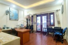 Vĩnh hưng 5 tầng dân xây ở ngay 7 chỗ vào nhà hoàng mai