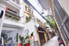 Tôi chính chủ cần tiền bán gấp nhà 3 tầng số 40488 trần cung 30m2 mặt tiền 5m giá 2,8 tỏi