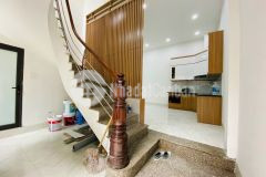 Nhà đẹp 4.5 tầng 2 mặt tiền ngõ phố nguyễn sơn dt 39m2. gía 4.8 tỷ