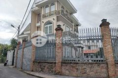 Bán nhà đường lê văn việt quận 9thủ đứcchỉ còn 1 lô duy nhất trong bộ 3 căn biệt thự.