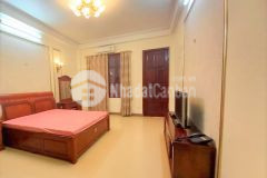 Bán nhà ngõ ô tô kd đường la thành, mt đẹp 75m2 5t, giá 12,8 tỷ.