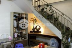 Bán nhà giáp quận 1,hẻm xe hơi, dt 180m2, ngang gần 7m chỉ nhỉnh 50trm2.