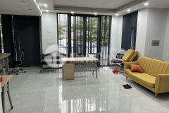 Nhà cho thuê gần vivo city quận 7, dt 12.5x20m, 1 hầm 1 trệt 2 lầu, giá 90 triệu