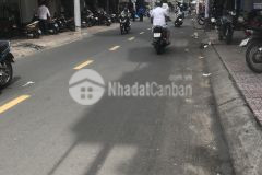 Cần bán nhà với bề ngang rộng, phú thọ hòa, tân phú, kết cấu 2 tầng, 5m x 6.5m, hẻm vào nhà 3m, giá