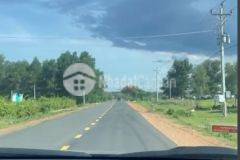 Bán 3 lô đất cạnh kdl safari rạng đông, giá chỉ 140km2, đối diện farm bình sơn.