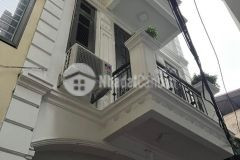 Nhà mới cứng cách phố 50m, ngay ngã 3 khương đình thượng đình