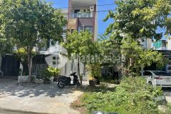 Mặt tiền tùng thiện vương vỹ dạ thành phố huế