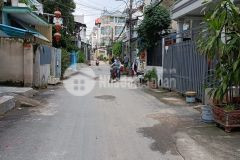 Chưa tới 70trm có nhà 3 tầng mới,đường 8m thông,ngang 6.1m lê đức thọ,gv
