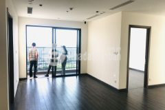 Bán mới chung cư vinhomes tòa r1.01 view hồ cá koy thanh toán 30 nhận nhà ở ngay