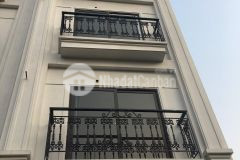 Bán nhà đàm quang trung long biên gần aeon ô tô đỗ cửa 42m2 5 tầng mt5.5m