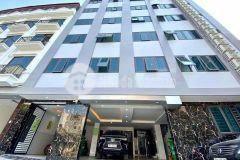 Bán tòa nhà dịch vụ cầu diễn 150trth, hầm để xe ô tô. 127m2. giá 19.5 tỷ.