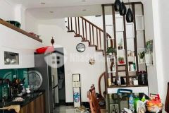 Chủ nhà là bạn tôi cần tiền trả nợ bán gấp nhà mỹ đình, giá bay nhqnh