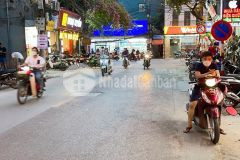 Bán nhà mặt phố hoàng văn thái thanh xuân 35 m 5 tầng hơn 9 tỷ