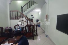 Nhà ngọc hồi 50m2, 4 tầng, 4 phòng ngủ, gần chợ gần trường, ô tô giá chỉ 2 tỷ 7