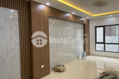 Lạc long quân,nhà mới đẹp, thang máy, 6 tầng.