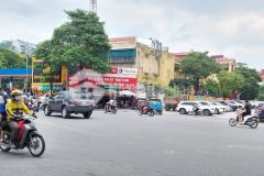 Phân lô, 2 thoáng, ô tô dừng tránh đỗ thoải mái phố hào nam, đống đa. 0911554873.