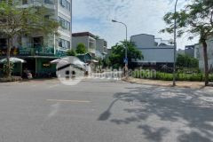 Khu long biên chưa bao giờ là hết hot. chính chủ cần sang nhượng lại lô đất 74m2 giá chỉ gần 7 tỷ ở