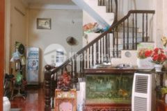 Bán nhà ở ngay đội cấn dt 45m2 giá 4 75 tỷ