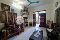 Bán nhà phố nguyễn lân, thanh xuân, 43m2, 5t, ô tô, gần hồ, hơn 4 tỷ.