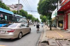 Bán nhà mặt tiền kinh doanh đ bà triệu tt hóc môn