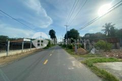 Bán miếng đất mt đường 229m2 full thổ ở củ chi giá 860 triệu.shr