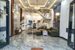 Nhà một trệt hai lầu sổ sẵn gần nhà máy nước dĩ an