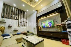 Bán nhà 4x14m 1 trệt 2 lầu sang trọng đường 2 hbp