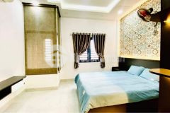 Mặt tiền đường, sát ngay suối tiên,3 tầng lầu, 100m2 chỉ 8ty