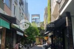 Bán nhà mặt tiền ngay trung tâm