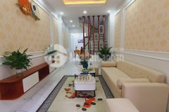 Nhà 2 mặt ô tô đỗ phân lô ngô quyền 53m 4t 5.8 tỷ