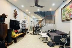 Bán gấp nhà hxt lạc long quân 69m2 4t 5pn 10.5 tỷ 0938247499