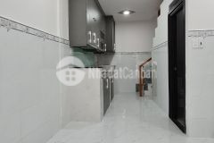 Hiểm bán nhà hẻm xe hơi cách mạng tháng 8 p13 q10 25m2 4tỷ9.