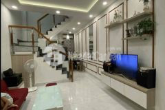 Bán nhà đẹp đường cách mạng tháng tám, quận 10 4 tầng chỉ 6.2 tỷ tl