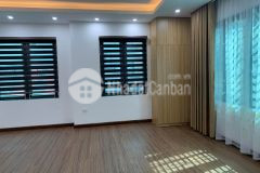 Nhà đẹp ở ngay phố trung kính 60m25, mt 4m 10m ra phố. 0962745289