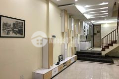 Bán nhà lê trọng tấn, thanh xuân 61m2, mt4m, 7 chỗ vào nhà, ngõ nông, kinh doanh tốt. chỉ 13 tỷ.