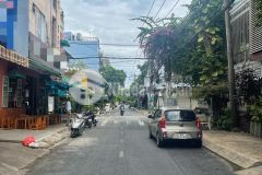 Siêu phẩm gần mặt tiền diện tích khủng ngang 11m nở hậu ngay chợ bà chiểu, hẻm xe hơi quay đầu