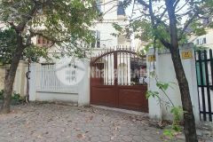 Kđt mới linh đàm bt 3 tầng, dt 200 m2, mt 10 m, ô tô chánh, gara ô tô,22t