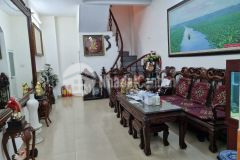 Tôi cần bán gấp nhà phố núi trúc ba đình 35m2, 5t, ngõ thông, gần phố, gần rất nhiều tiện ích