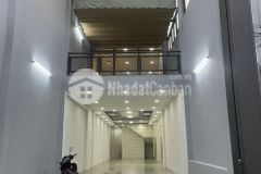 Nhà mặt tiền phan văn hớn hóc môn 126m2 5 tầng mới keng.