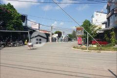 Nhà đẹp hẻm xe hơi sát mặt tiền lã xuân oai, 3 tầng btct, hoàn công đầy đủ