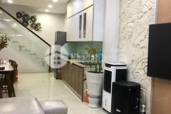 Bán nhà 260 cầu giấy 39m2 nhỉnh 5 tỷ 2 mặt thoáng ô tô đỗ cổng