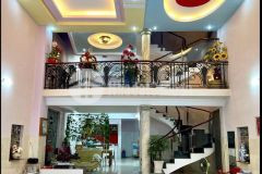 Nhà mặt tiền, 204m2, 4 lầu, bình thạnh, giá 26 tỷ,