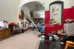 Bán gấp nhà khâm thiên quận đống đa,ngõ đẹp nông,thoáng,gần mặt phố.dt 40m2 giá 3,6 tỷ