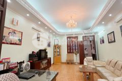 Biệt thự kiểu pháp 85m2 mt8m phân lô 2ô tô tránh đỗ ngõ 560 nguyễn văn cừ long biên