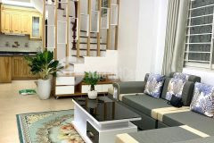 Nhà đẹp long lanh ngõ 168 kim giang, 32m2, 5 tầng, 7 ngủ, cách ô tô 10m, giá 3 tỷ 950tr