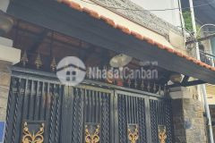 Nhà đúc 4x9 1 trệt 1 lầu sau ubnd xã bình hưng