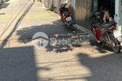 Nhỉnh 2 tỷ nhà 3 tầng thanh am, quận long biên s 40 m2, ngõ ôtô.