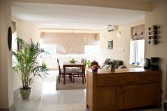 Bán nhà mặt phố thi sách đẹp lung linh nở hậu đẳng cấp